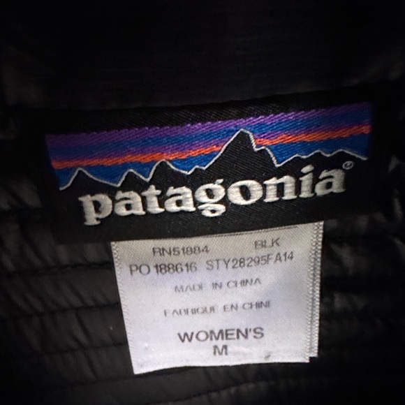 Patagonia Black Puffer Jacket - Picture 4 of 12